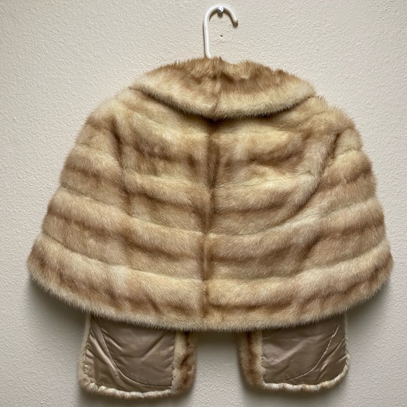 Genuine Cream Vintage Fur Stole/Shawl/Wrap S/M - Picture 2 of 10